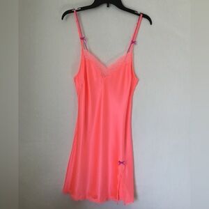 Victoria’s Secret Chemise Coral Pink, M, New